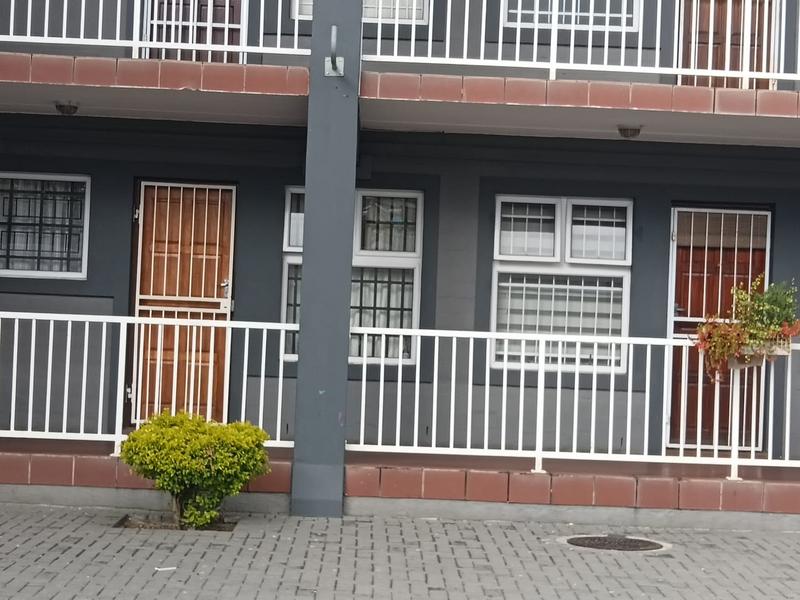 To Let 1 Bedroom Property for Rent in Cloetesville Western Cape